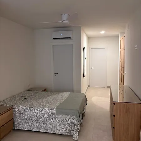 Lepanto Apartment *